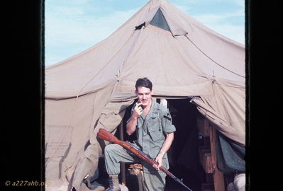 Bob Kelly with Rifle
Bob Kelly Photo
