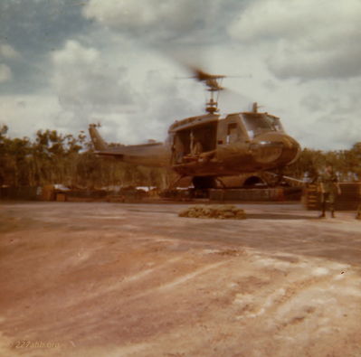 Detached Skid - Stephen Brown:  "I was the pilot hovering for the skid change."
Wayne Carlisle Photo


