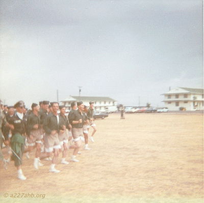 027BK013.jpg