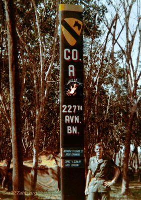 Michael Thelen at Lai Khe
Michael Thelen Photo

The A/227 helicopter blade sign at Lai Khe 1968-1969

