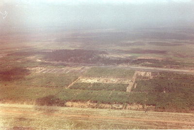 Aerial View of Company Area at Lai Khe
http://www.vietnam.ttu.edu/virtualarchive/

Photo from the Maury William Hearne collection in the Virtual Vietnam Archive at Texas Tech University

