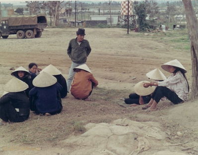 Locals
Bill Flora Photo

Lai Khe
