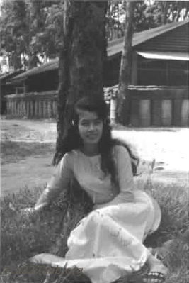 French Vietnamese Hootch Girl
Mickey Barry Photo
Lai Khe
