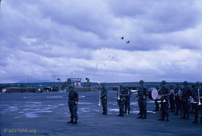 End of flyby showing band
Bob Kelly Photo

