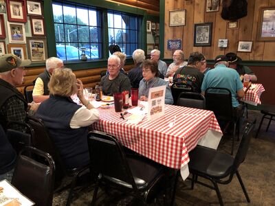 Welcome Dinner - Caney Fork Restaurant
Lillian Burbank Photo
