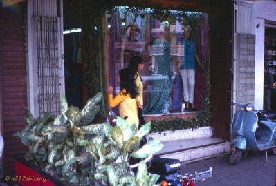  Saigon locals 1969 
Wayne Trucke Photo

